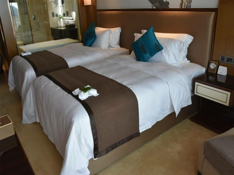 Argyle Grand Hotel Xingyi  Buitenkant foto